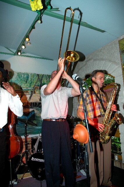 min 2006 05 14 guinguette mp 343